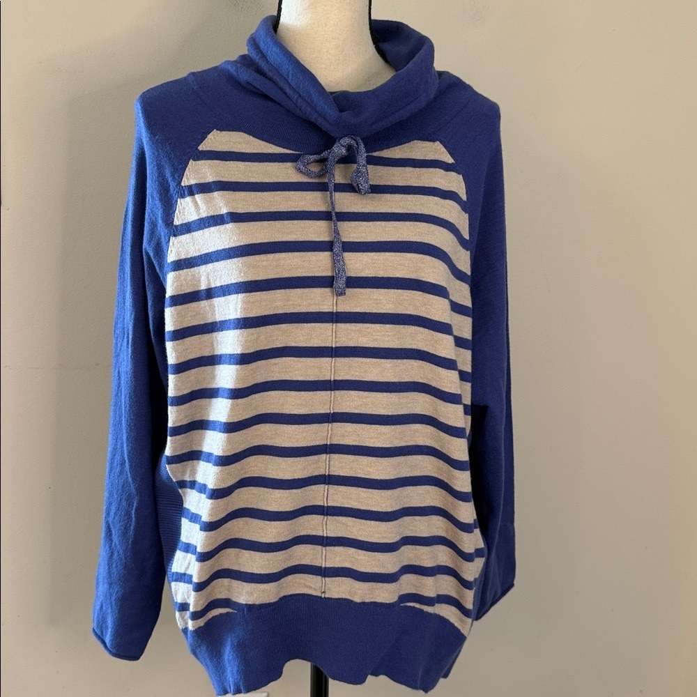 St. John's Bay pull over soft cowlneck Sweater in Rich Blue & cream stripes LG